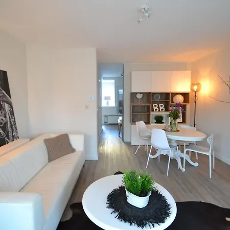 Apartment Huisje Aan Zee *